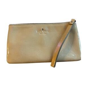 Kate Spade Harrison Street Jenny Ann Metallic‎ Gold Wristlet